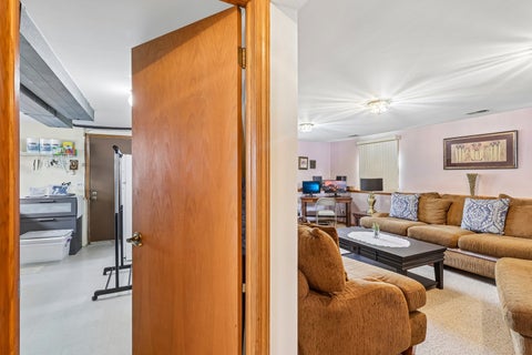 Tiny photo for 5441 S Ashland Avenue, Countryside, IL 60525 (MLS # 12738931)