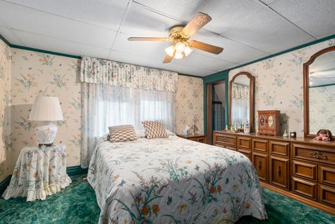Tiny photo for 10700 S Avenue G, Chicago, IL 60617 (MLS # 12632128)