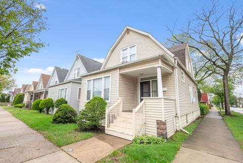 Photo of 10700 S Avenue G, Chicago, IL 60617 (MLS # 12632128)