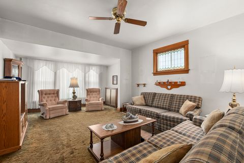 Tiny photo for 10700 S Avenue G, Chicago, IL 60617 (MLS # 12632128)