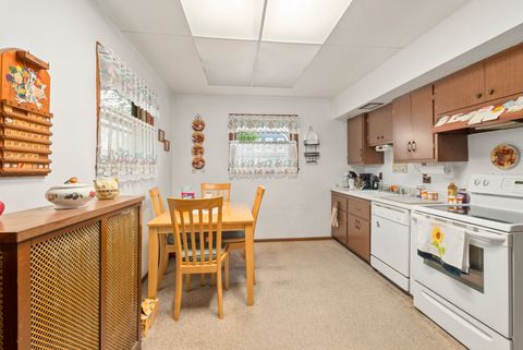 Tiny photo for 10700 S Avenue G, Chicago, IL 60617 (MLS # 12632128)