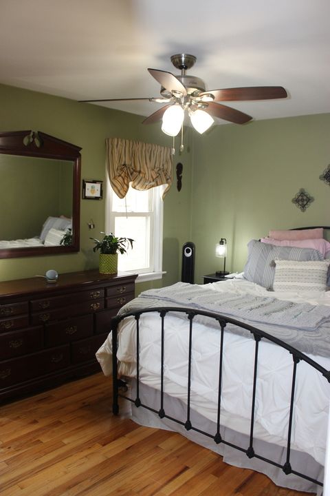 Tiny photo for 2952 W 97th Place, Evergreen Park, IL 60805 (MLS # 12495082)