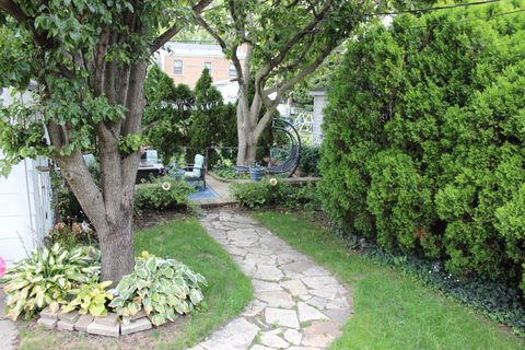 Tiny photo for 2952 W 97th Place, Evergreen Park, IL 60805 (MLS # 12495082)