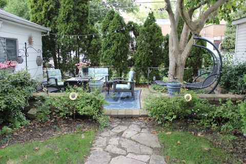 Tiny photo for 2952 W 97th Place, Evergreen Park, IL 60805 (MLS # 12495082)