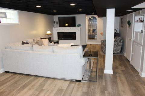 Tiny photo for 2952 W 97th Place, Evergreen Park, IL 60805 (MLS # 12495082)