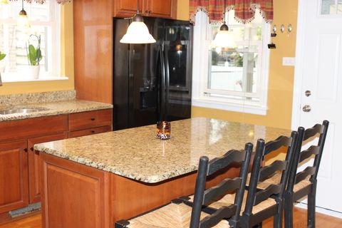 Tiny photo for 2952 W 97th Place, Evergreen Park, IL 60805 (MLS # 12495082)