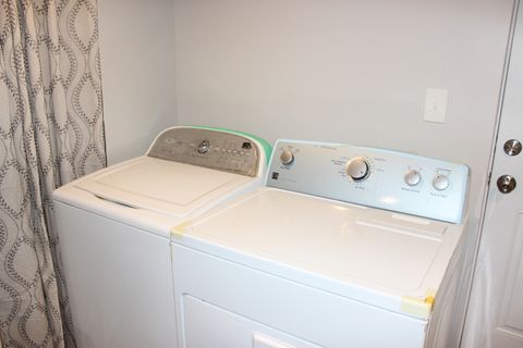 Tiny photo for 2952 W 97th Place, Evergreen Park, IL 60805 (MLS # 12495082)