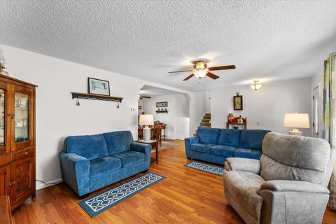 Tiny photo for 512 Norton Drive, Oakland, IL 61943 (MLS # 12526378)