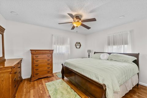 Tiny photo for 512 Norton Drive, Oakland, IL 61943 (MLS # 12526378)