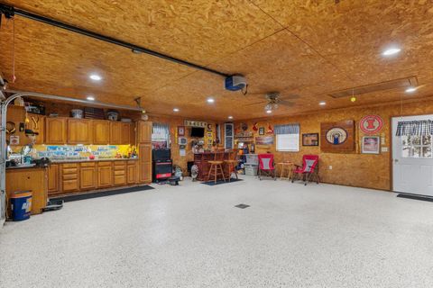 Tiny photo for 512 Norton Drive, Oakland, IL 61943 (MLS # 12526378)