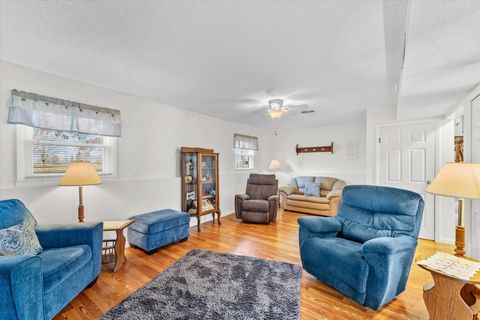 Tiny photo for 512 Norton Drive, Oakland, IL 61943 (MLS # 12526378)