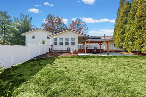 Tiny photo for 512 Norton Drive, Oakland, IL 61943 (MLS # 12526378)