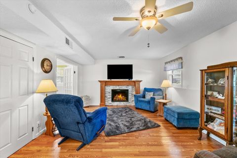 Tiny photo for 512 Norton Drive, Oakland, IL 61943 (MLS # 12526378)