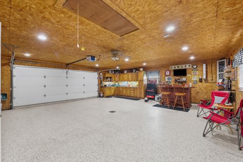 Tiny photo for 512 Norton Drive, Oakland, IL 61943 (MLS # 12526378)