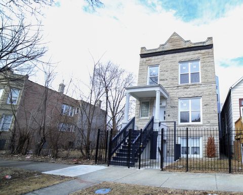 4042 W Adams Street Chicago IL 60624