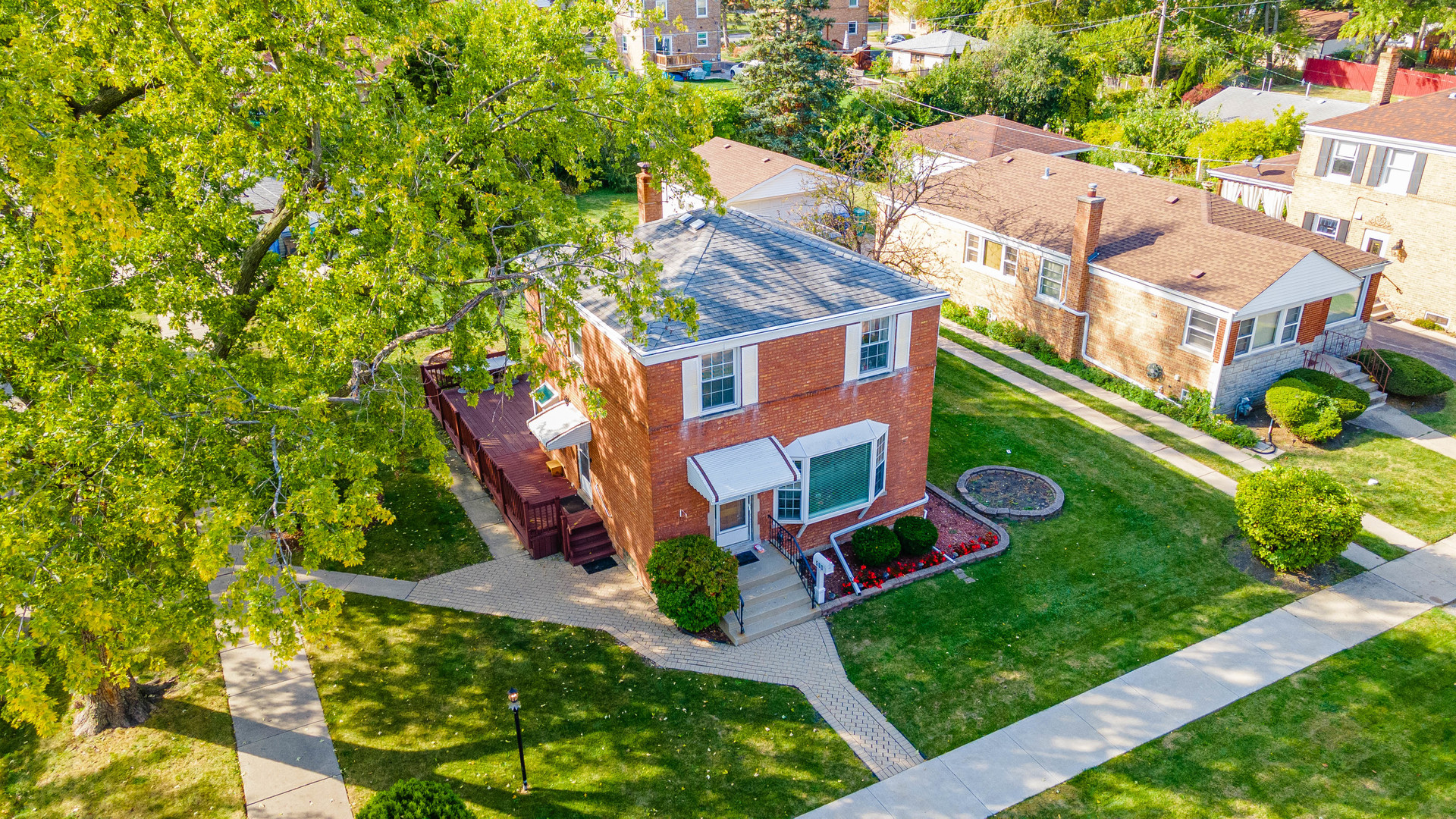 500 N IRVING Avenue