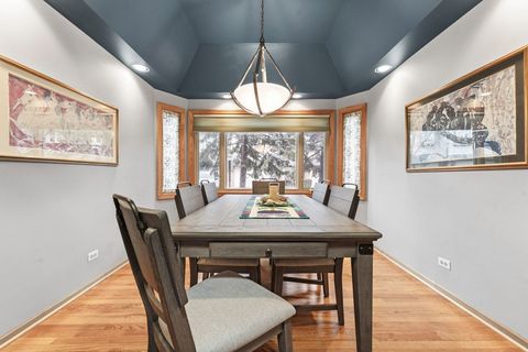 Tiny photo for 1030 Arbor Court, Mount Prospect, IL 60056 (MLS # 12585467)