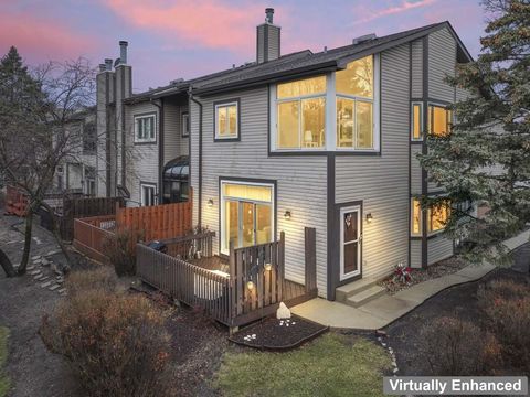 Tiny photo for 1030 Arbor Court, Mount Prospect, IL 60056 (MLS # 12585467)