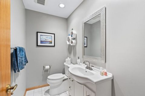 Tiny photo for 1030 Arbor Court, Mount Prospect, IL 60056 (MLS # 12585467)