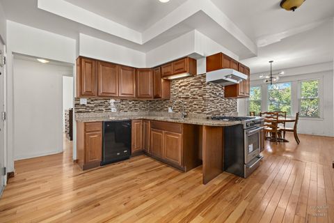 Tiny photo for 6101 S Kimbark Avenue #3, Chicago, IL 60637 (MLS # 12475858)