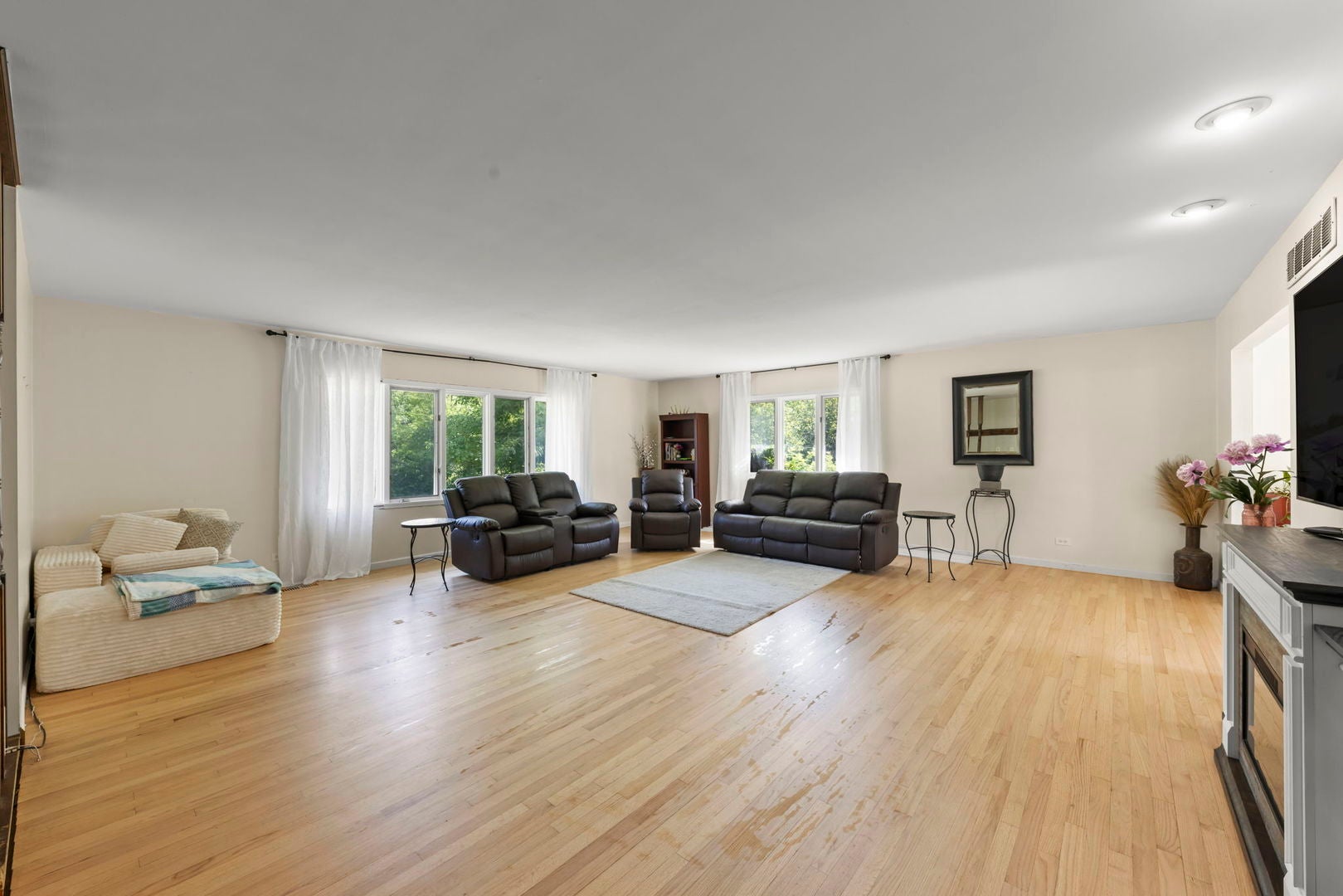 1241 Norfolk Avenue