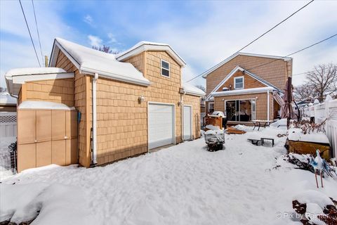 Tiny photo for 6372 N Sayre Avenue, Chicago, IL 60631 (MLS # 12530563)