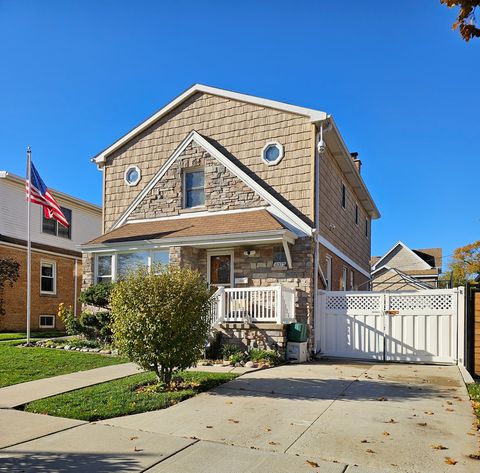 Tiny photo for 6372 N Sayre Avenue, Chicago, IL 60631 (MLS # 12530563)