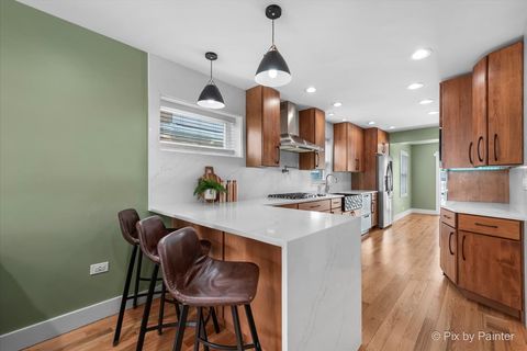 Tiny photo for 6372 N Sayre Avenue, Chicago, IL 60631 (MLS # 12530563)