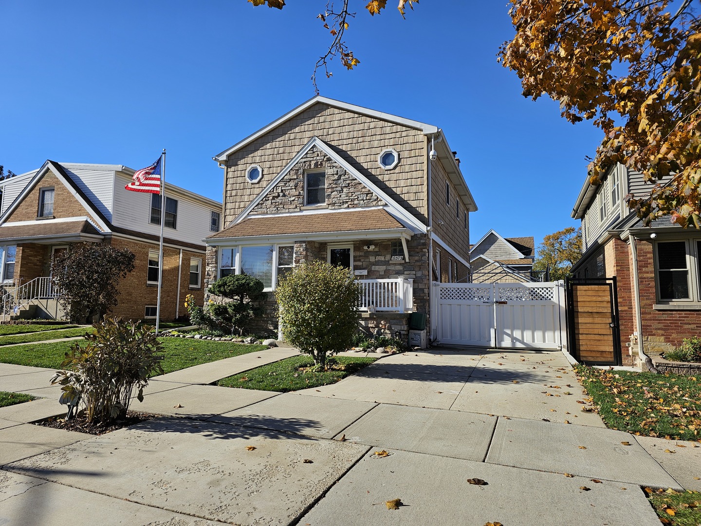 6372 N Sayre Avenue, Chicago, IL, 60631 4 6372 N Sayre Avenue