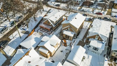 Tiny photo for 6372 N Sayre Avenue, Chicago, IL 60631 (MLS # 12530563)