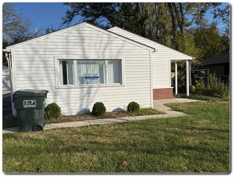 Photo of 2810 Lexington Drive, Hazel Crest, IL 60429 (MLS # 12507652)