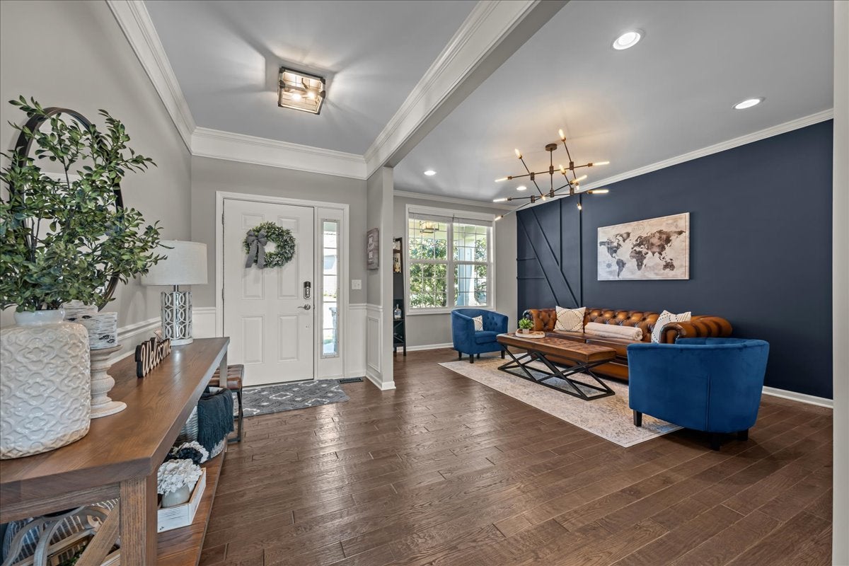 672 Glenwood Drive