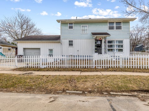 Photo of 317 N Grove Avenue, Freeport, IL 61032 (MLS # 12768141)