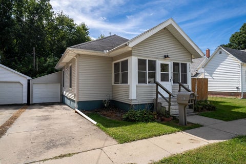 Tiny photo for 312 E South Street, Clinton, IL 61727 (MLS # 12764641)