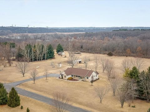 Tiny photo for 754 E Equestrian Pointe Drive, Oregon, IL 61061 (MLS # 12572629)