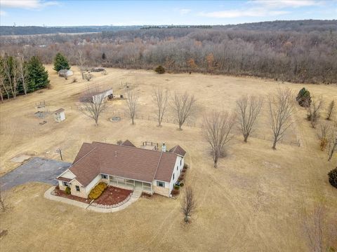 Tiny photo for 754 E Equestrian Pointe Drive, Oregon, IL 61061 (MLS # 12572629)