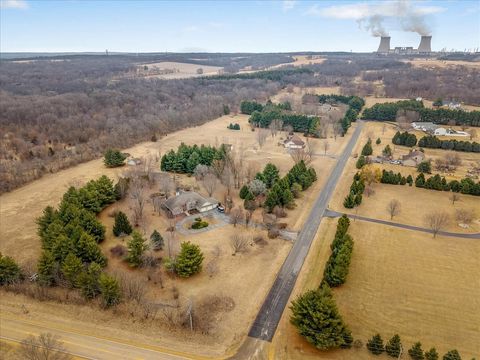 Tiny photo for 754 E Equestrian Pointe Drive, Oregon, IL 61061 (MLS # 12572629)