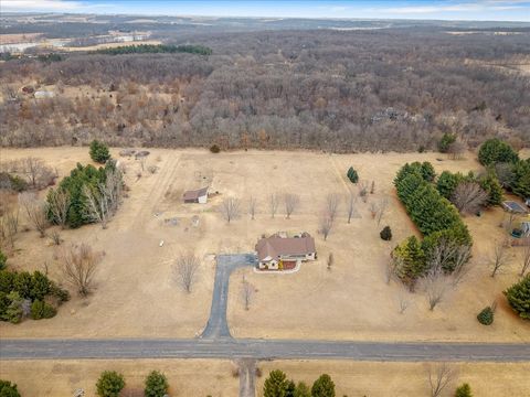 Tiny photo for 754 E Equestrian Pointe Drive, Oregon, IL 61061 (MLS # 12572629)