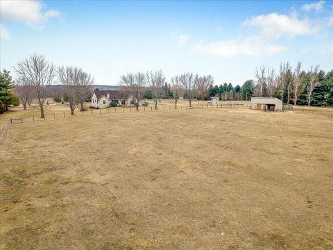Tiny photo for 754 E Equestrian Pointe Drive, Oregon, IL 61061 (MLS # 12572629)