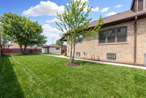 Tiny photo for Chicago, IL 60656 (MLS # 12637248)
