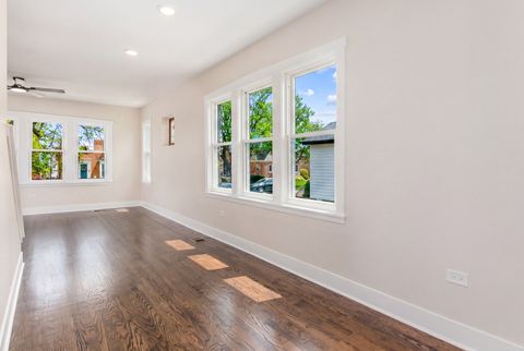 Tiny photo for Chicago, IL 60656 (MLS # 12637248)