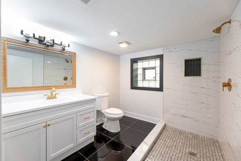 Tiny photo for 2508 Kenilworth Avenue, Berwyn, IL 60402 (MLS # 12504022)