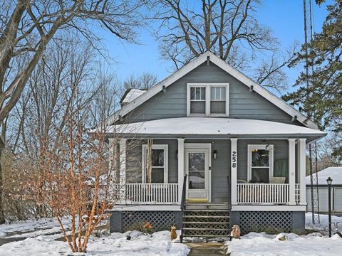 Photo of 258 S Center Street, Braidwood, IL 60408 (MLS # 12527910)