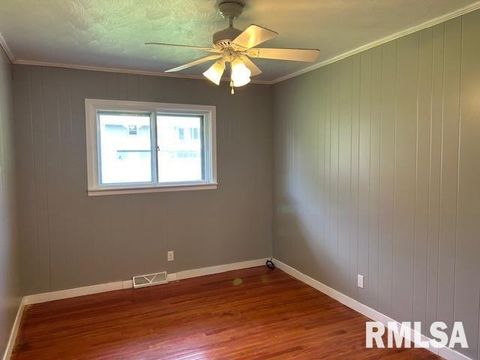 Tiny photo for 518 BARDEN Street, Morrison, IL 61270 (MLS # QC4266928)