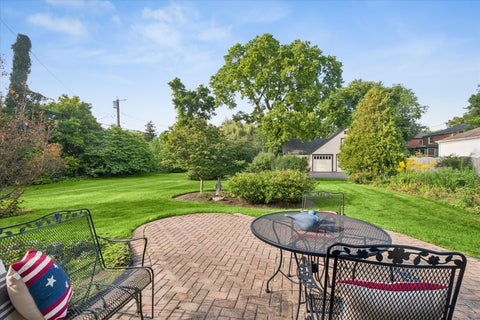 Tiny photo for 310 N Delaplaine Road, Riverside, IL 60546 (MLS # 12760921)