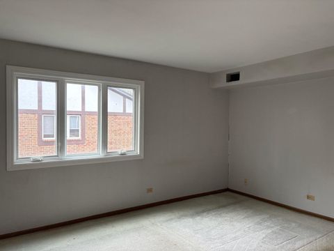 Tiny photo for 6818 Joliet Road #9, Indian Head Park, IL 60525 (MLS # 12474832)