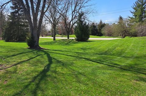 Tiny photo for 135 Thornhill Farm Lane, St. Charles, IL 60175 (MLS # 12363889)