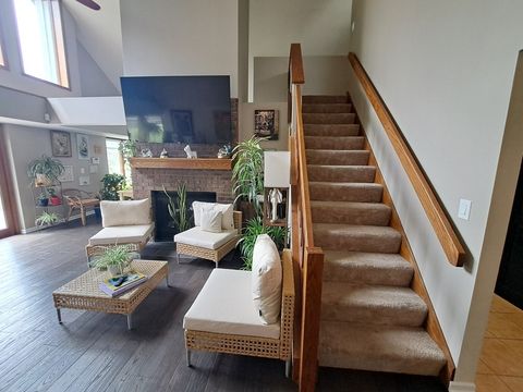 Tiny photo for 135 Thornhill Farm Lane, St. Charles, IL 60175 (MLS # 12363889)