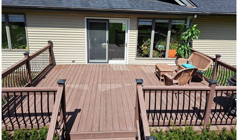 Tiny photo for 135 Thornhill Farm Lane, St. Charles, IL 60175 (MLS # 12363889)