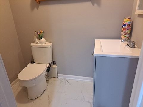 Tiny photo for 135 Thornhill Farm Lane, St. Charles, IL 60175 (MLS # 12363889)